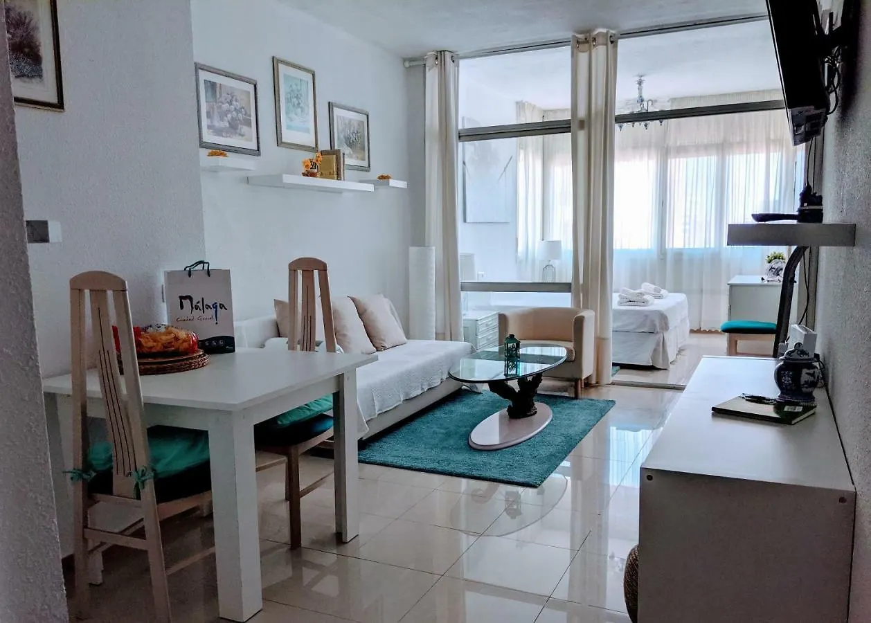 Home Away In The Heart Of Town Torremolinos